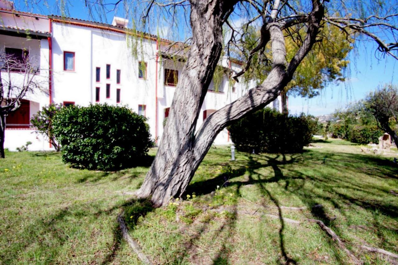 La Rotonda Residence Baja Sardinia Exterior photo